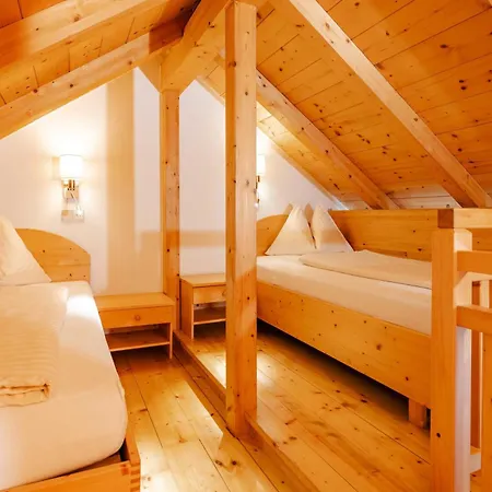 Knaller-moed Apartament *